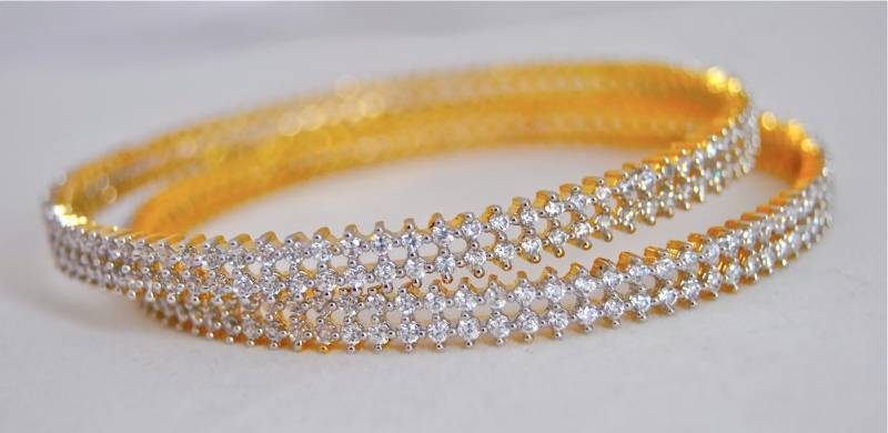 Buy diamond bangles online Clearance