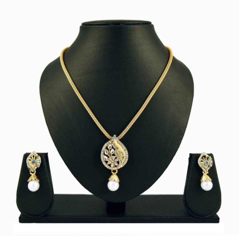 Buy Kiwi England Gold Alloy Jewel Set Online
