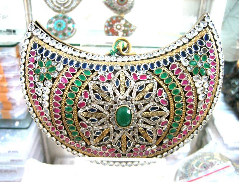 Buy Royal Designer Ethnic Collection Clutcher Online